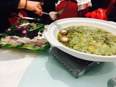 -久宴·天目湖大鱼头(恐龙园店)