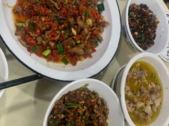 -笨罗卜浏阳菜馆(太平街店)