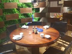 -亚哈饭店(梅园新村小区店)