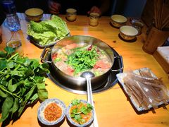 -大众跷脚牛肉馆·非遗传承单位(峨眉山店)