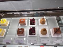 -théATRE 茶聚场(王府中環店)