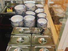 自助调料区-禧凰·老上海白斩鸡辣肉面店