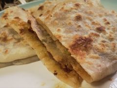 -溢心园香河肉饼总店