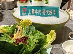-德天肥牛海鲜火锅(城西银泰店)