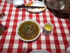 羊肉汤莜面鱼鱼-西贝(枫蓝国际购物中心店)