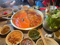 番茄鸳鸯锅-小龙坎火锅(湖滨银泰in77店)