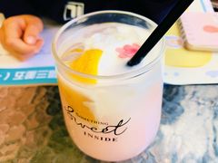 -玛格萝妮比萨屋(四平店)
