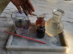 紫菠萝蝶豆花白茶气泡汁-The Rug Cafe(王府中环店)