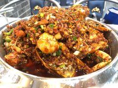 -凤凰路何眼镜香辣蟹(花果园店)