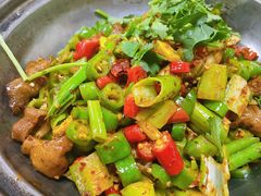 干锅肥肠-老丘丘(较场口店)