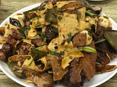 -华村烧烤(翠湖天地店)