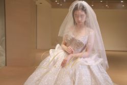 -Lisamoon礼慕纱婚纱礼服高级定制