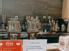 -霸王茶姬(大学城熙街店)