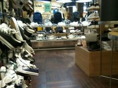 -纪念日百货(江西南昌店)