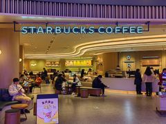 -星巴克臻选(上海陆家嘴中心店)