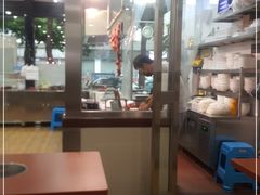 -阿波潮汕牛肉火锅·汤粉面(拱北店)