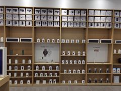 -华为授权体验店(中山公园来福士)