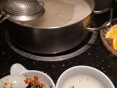 -马家斑.鲜鱼火锅(松湖万科店)