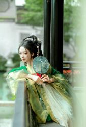 -苏州窝边小草摄影·汉服妆造跟拍(拙政园店)