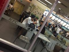 -肯德基(虹桥机场T2北指廊精选外卖点店)
