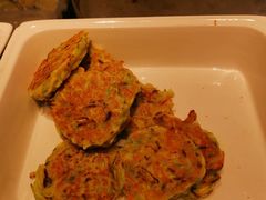 西葫芦胡萝卜丝饼-素满香·Vegan食养自助(天一广场店)