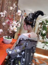-盘子女人坊生日照·摄影馆(浦东店)