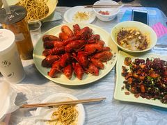 -巴厘龙虾·榜首油焖大虾(洞庭·艺术洋房店)