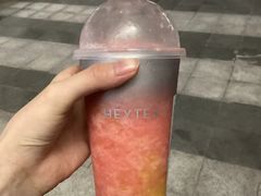 -喜茶(上海北外滩来福士店)