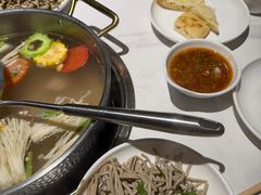 -犇鼎牛潮汕牛肉火锅(新辰里学清路店)