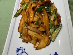 秋葵炒杏鲍菇-天厨妙香素食餐厅(清华店)