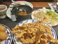 -沸炉重庆老火锅(军事博物馆店)