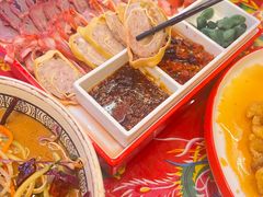 -闯关东东北农家菜(崂山石老人店)