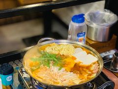 部队火锅-富乐满韩国正宗炸鸡韩国料理(虹泉路店)