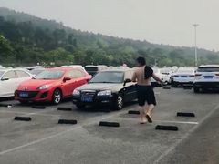-汤山欢乐水世界