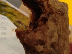 甜品站黑黑好巧三角派-麦当劳(前海店)