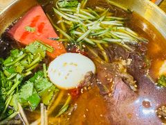 -聚合鑫东北熏酱熟食麻辣面(长阳店)