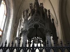 -文艺复兴百货(米兰大教堂广场店)