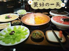 现做鲜油豆皮-山城鼎重庆老火锅(西安钟楼店)