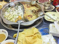 -储奇门鳝鱼火锅(总店)