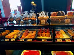 -Salon de The de Joel Robuchon(外滩18号店)
