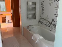 -上海静安香格里拉大酒店