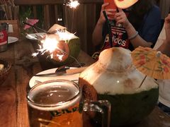 椰林飘香-Naughty Nuri’s Phuket