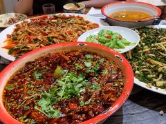 -江湖黑大兔(杨家坪店)