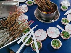 -牛华周记麻辣烫起源店