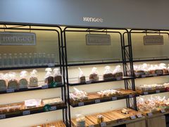 面包甜点陈列柜-KenGee仟吉(芜湖路店)