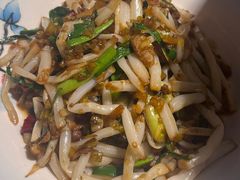 -魏铭鱼头捞饭(晋阳路店)