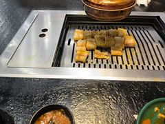 -臻牛烤肉