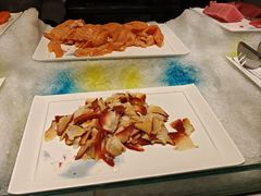 -川骄海鲜自助(王府井奥莱UP TOWN店原世界之花店)