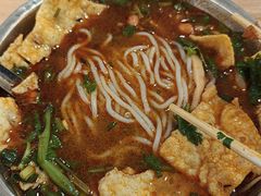 -柳州肥姨妈大骨螺蛳粉(沙河店)
