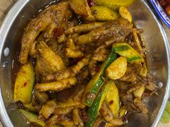 -江城燕子大排档(江汉路步行街店)